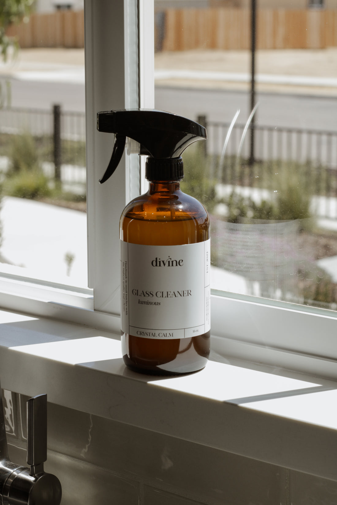 Luminous Glass Cleaner