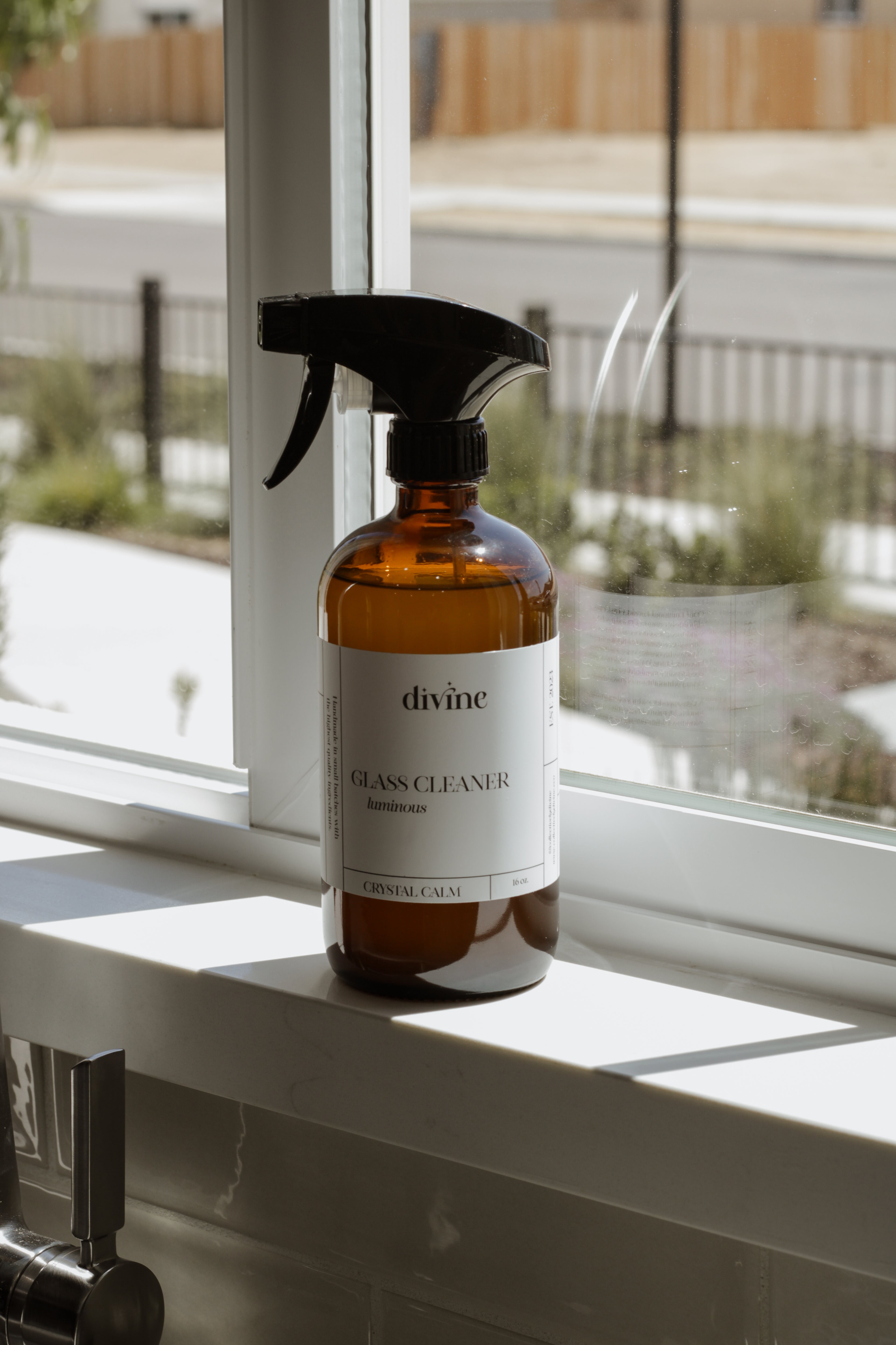 Luminous Glass Cleaner